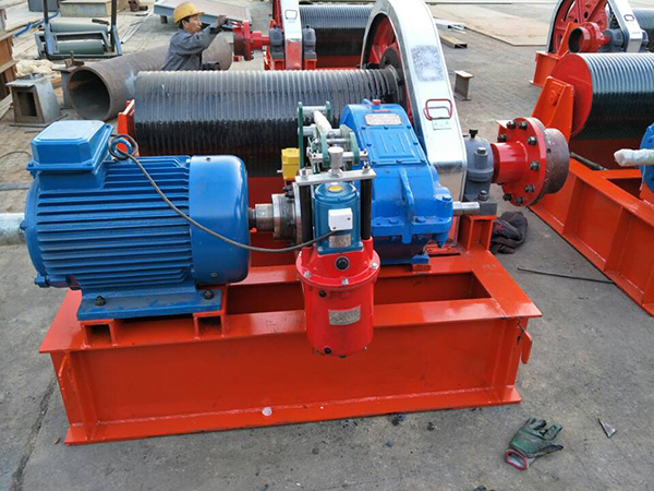 固定式卷揚(yáng)啟閉機(jī)